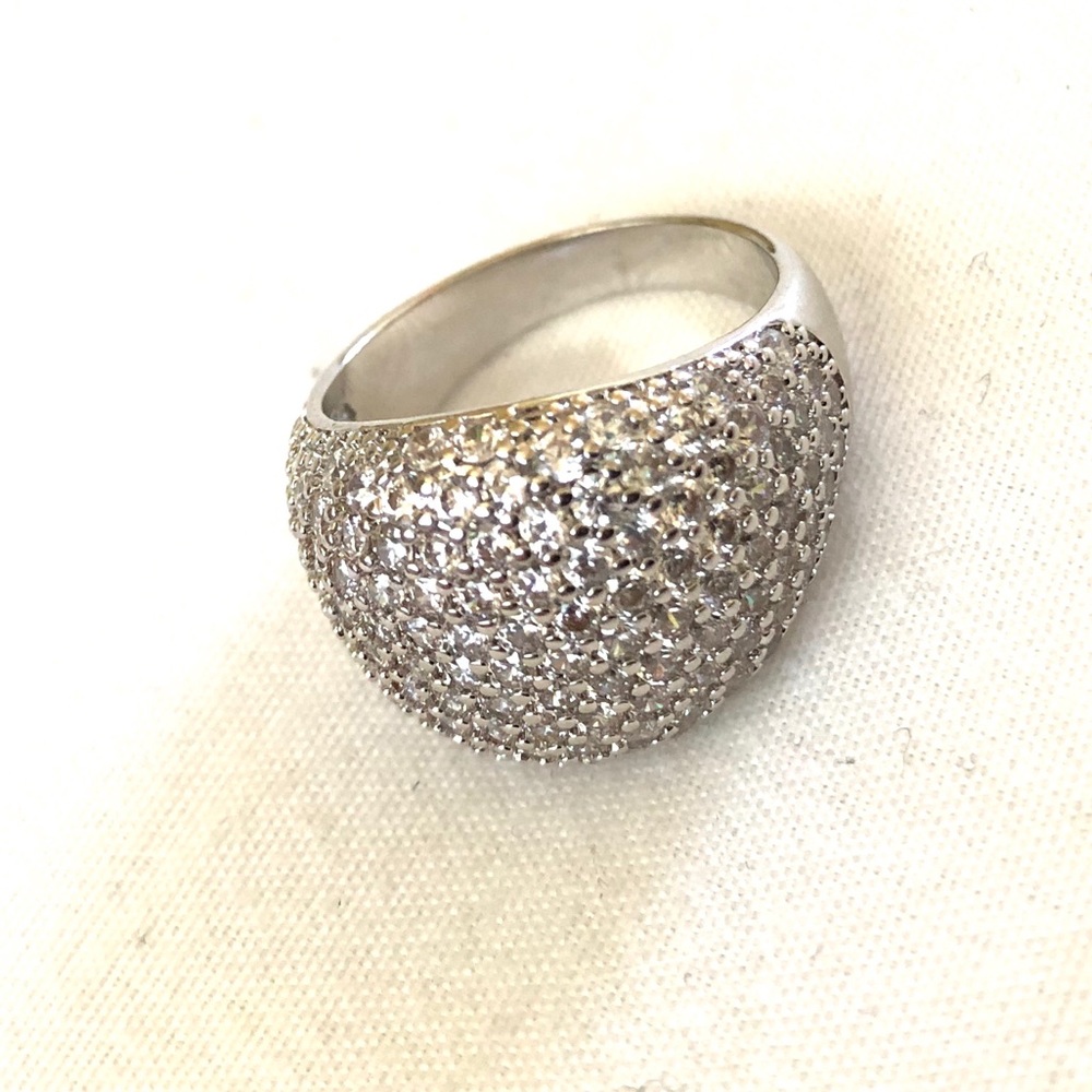 BUBBLE DIAMOND RING - Picture 10 of 10